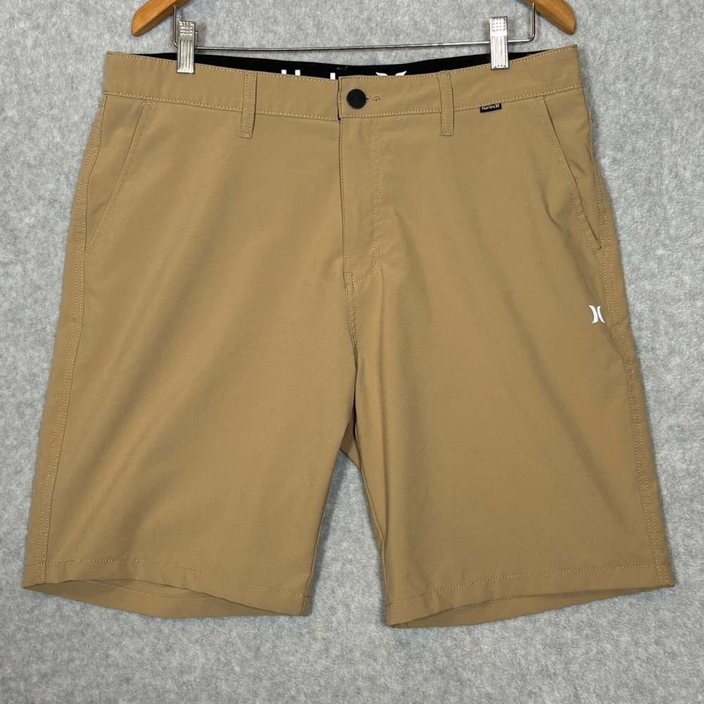 Hurley Quick Dry Classic Fit Hybrid Walking Shorts-Khaki-Men Size 36 - Picture 2 of 7